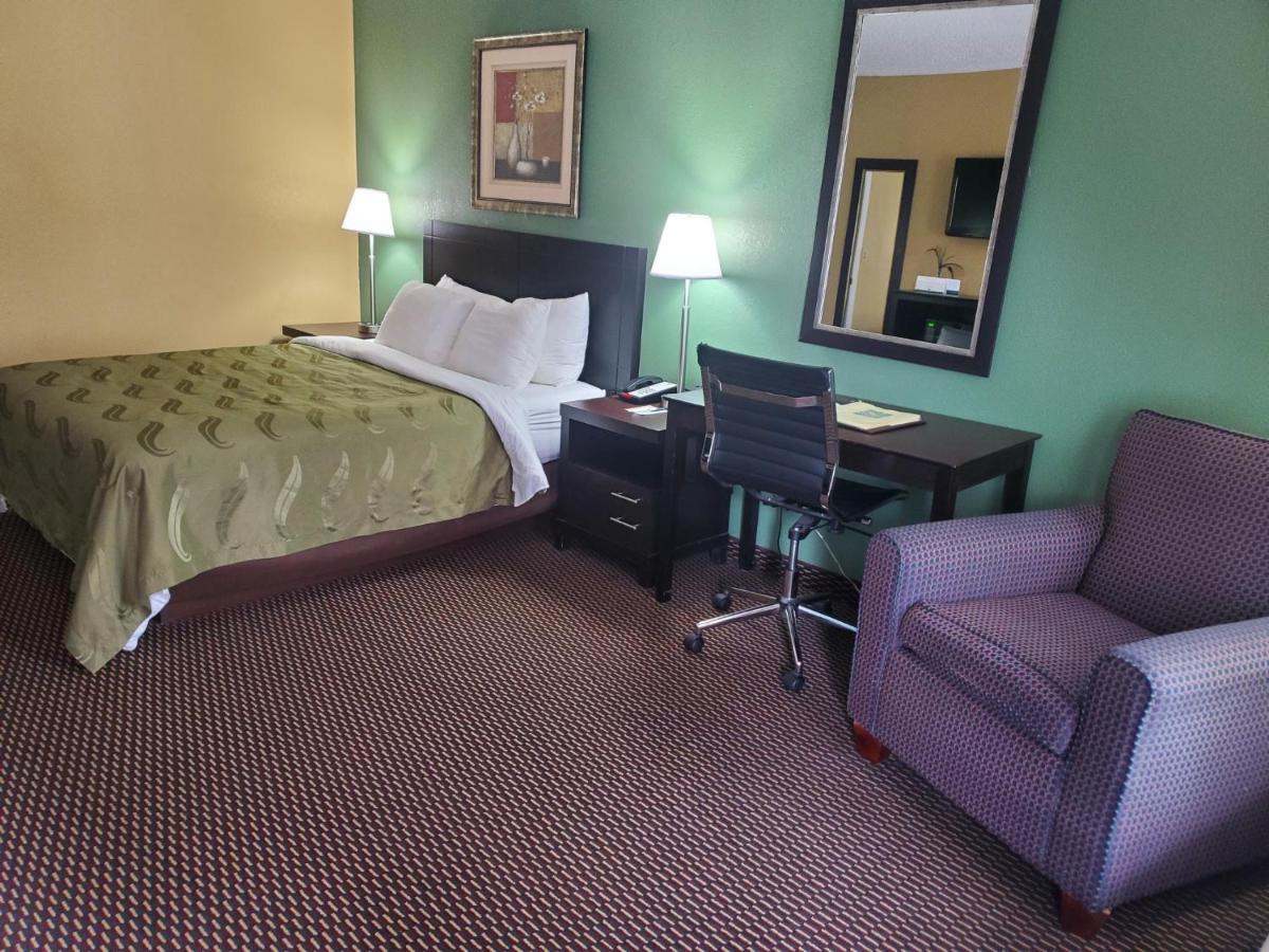 Quality Inn Andrews Eksteriør bilde
